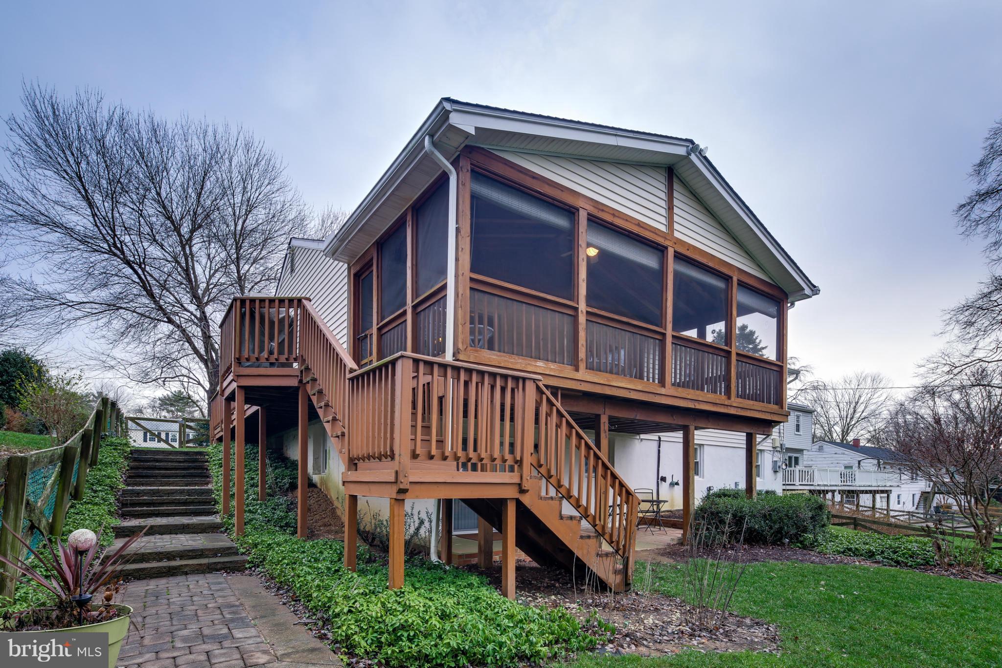 2842 Southview Road Ellicott City, MD 21042 - Photo 24 of 29 Exterior (Rear)