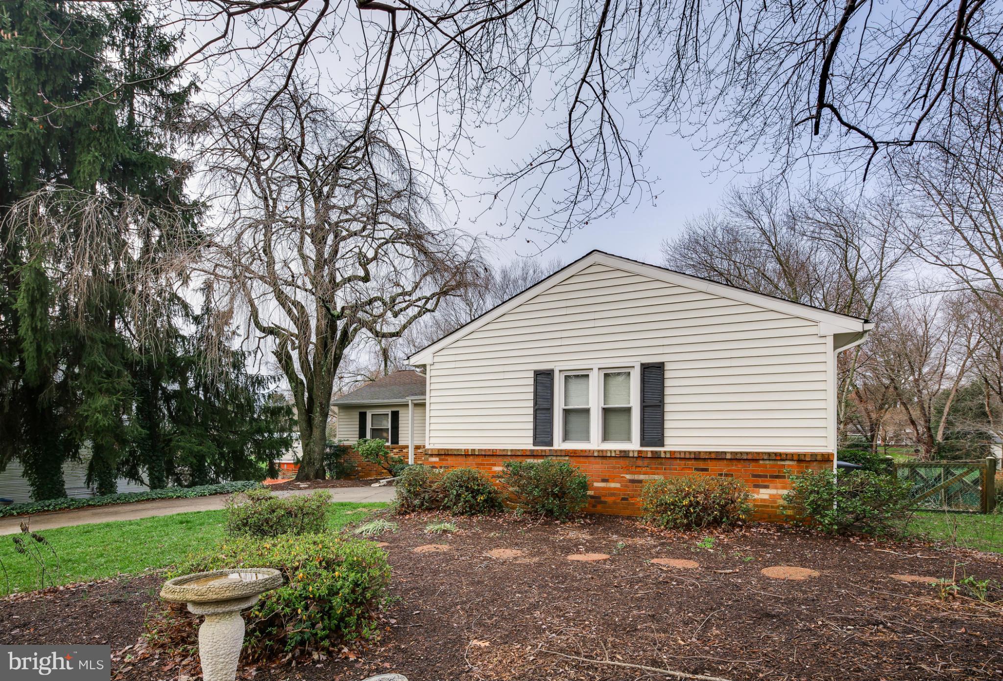 2842 Southview Road Ellicott City, MD 21042 - Photo 29 of 29 Exterior (Front)