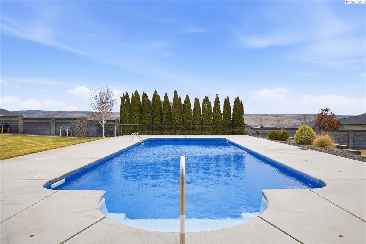 74203 East Reata Road Kennewick, WA 99338 - Photo 33 of 50 Gallery Image 33