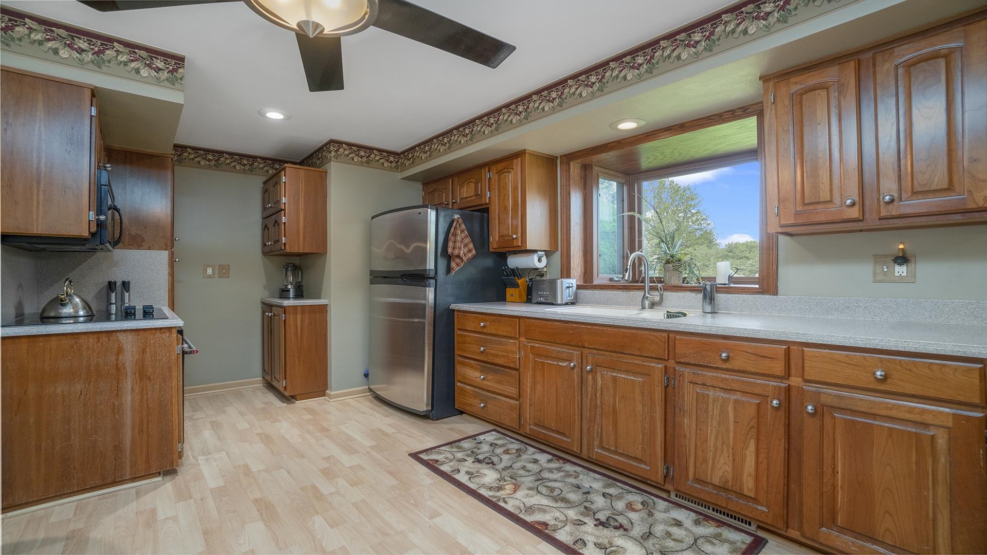 2770 Centerville Road Rockford, IL 61102 - Photo 4 of 31 Gallery Image 4