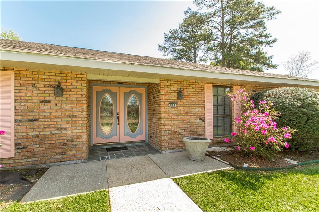 803 Rue Chalet Hammond, LA 70403 - Photo 1 of 34 Gallery Image 1