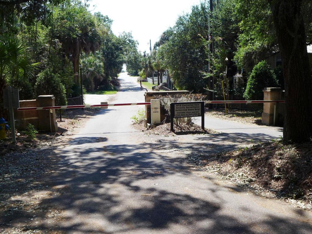 516 B Oristo Ridge Edisto Beach, SC 29438 - Photo 25 of 26 oristo ridge back gate