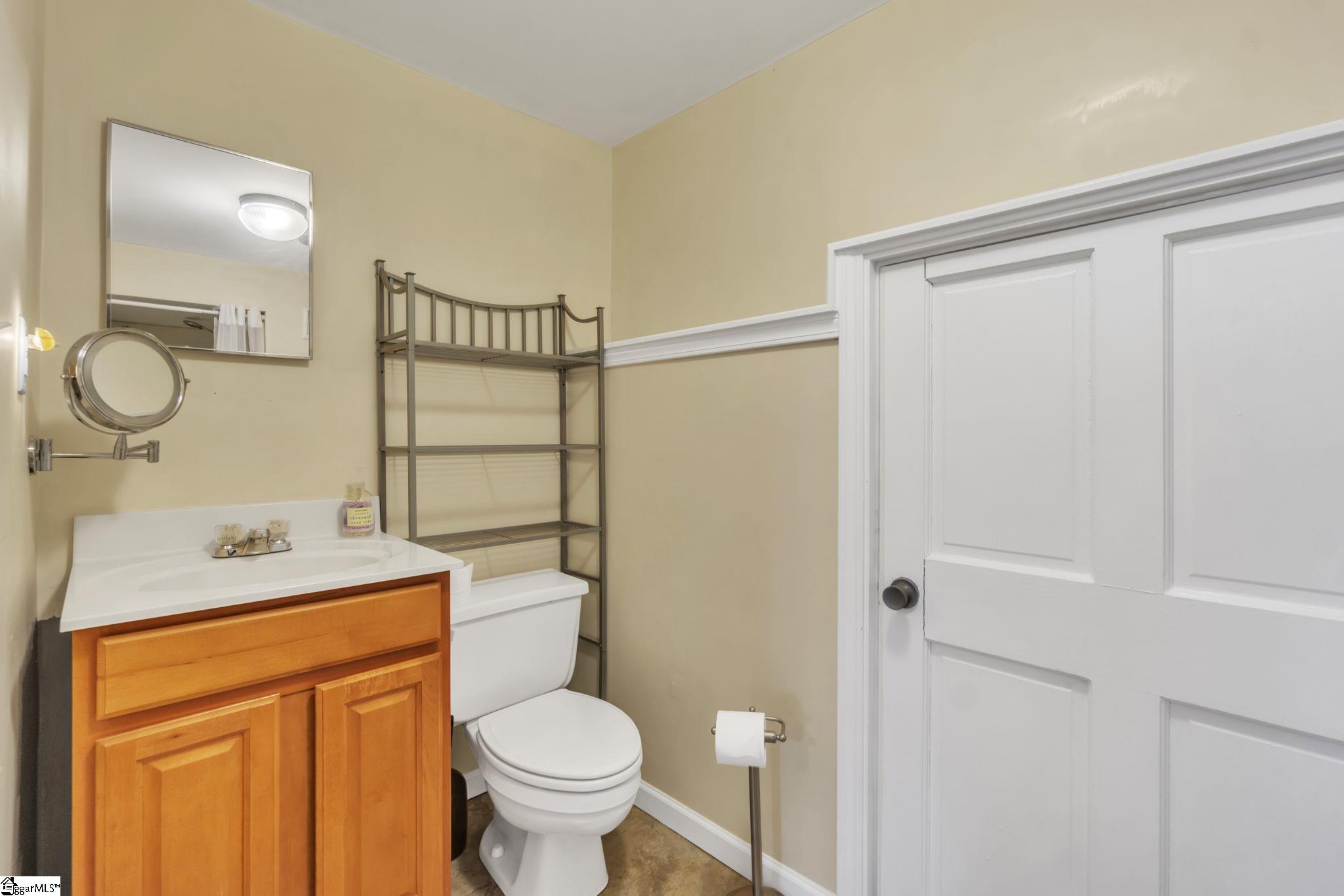 204 Del Norte Road Greenville, SC 29615 - Photo 29 of 35 Gallery Image 29