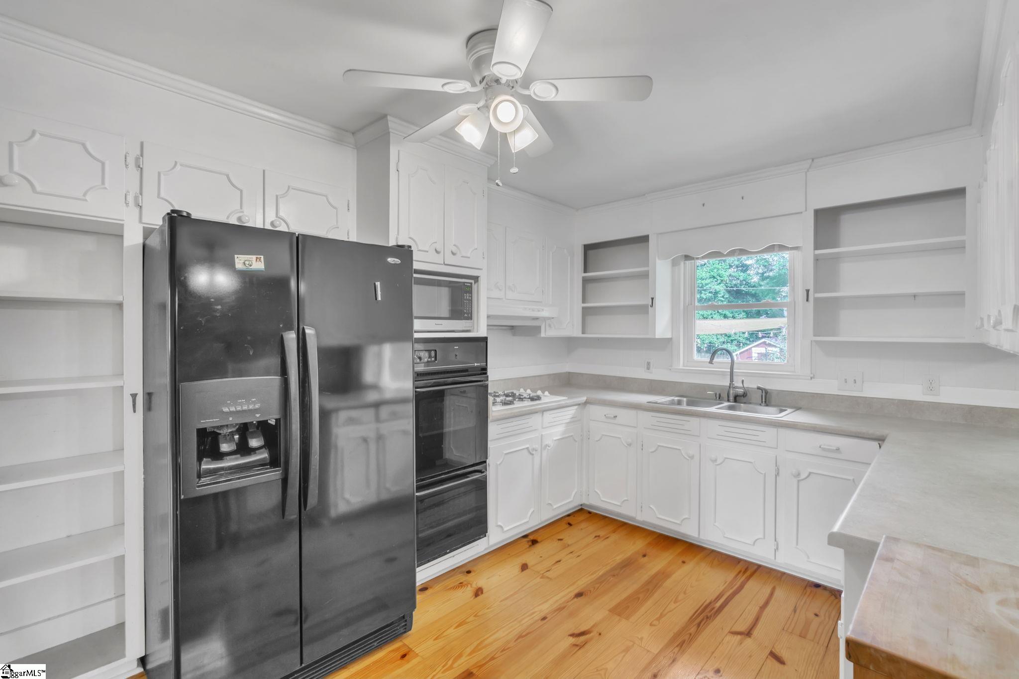 204 Del Norte Road Greenville, SC 29615 - Photo 9 of 35 Gallery Image 9