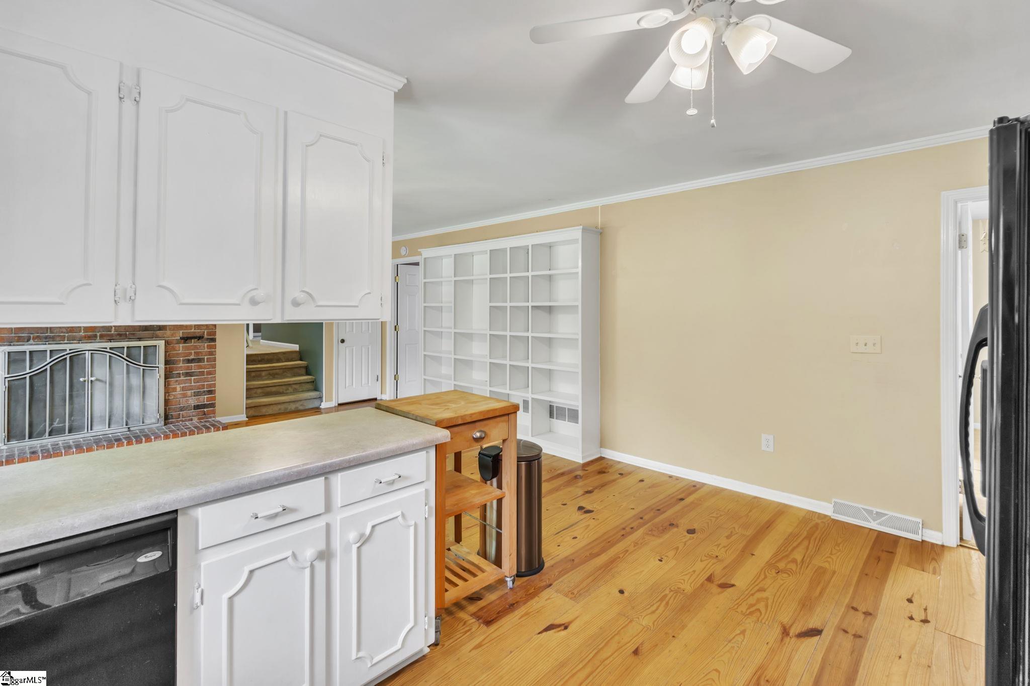 204 Del Norte Road Greenville, SC 29615 - Photo 10 of 35 Gallery Image 10