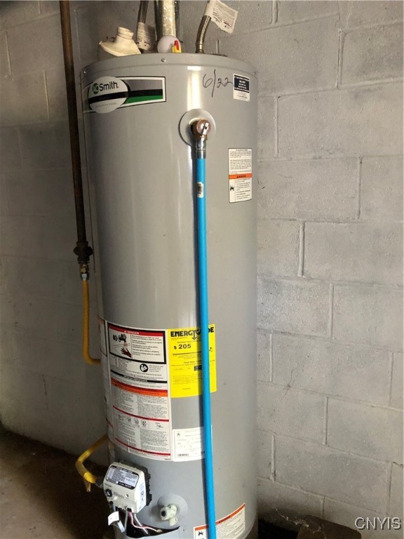 7107 Taft Avenue Rome, NY 13440 - Photo 36 of 37 NEWER GAS HOT WATER HEATER 2022