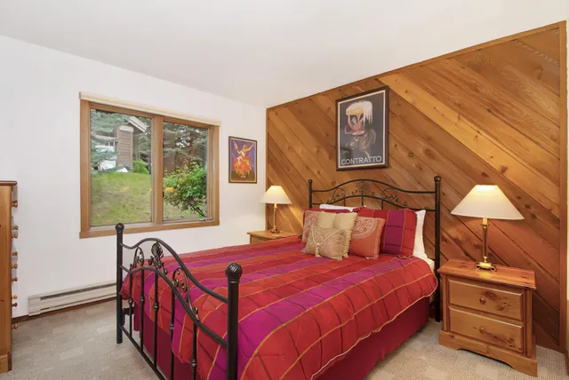 $975,000 | 2778 Sunburst Condo Drive, Sun Valley, ID 83353