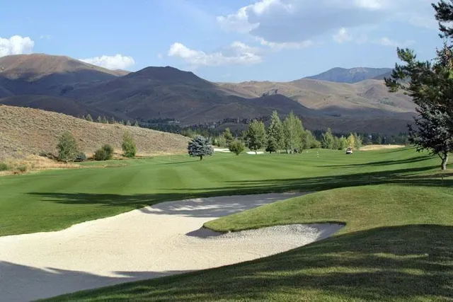 $975,000 | 2778 Sunburst Condo Drive, Sun Valley, ID 83353