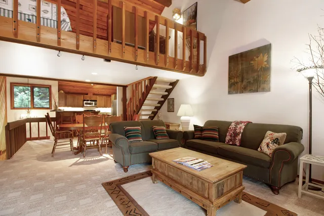 $975,000 | 2778 Sunburst Condo Drive, Sun Valley, ID 83353