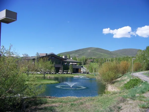 $949,500 | 2778 Sunburst Condo Drive, Sun Valley, ID 83353