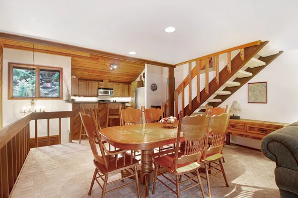 $949,500 | 2778 Sunburst Condo Drive, Sun Valley, ID 83353