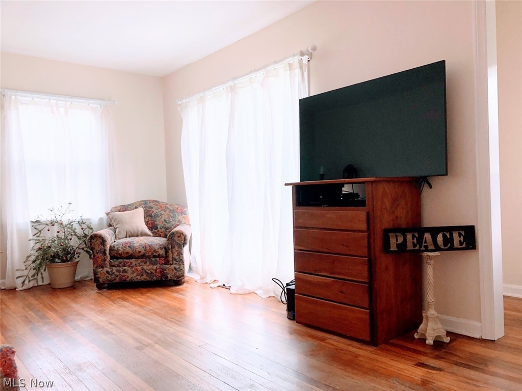 1418 Dock Road Madison, OH 44057 - Photo 10 of 27