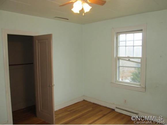 52 Star Ridge Road Canton, NC 28716 - Photo 10 of 18