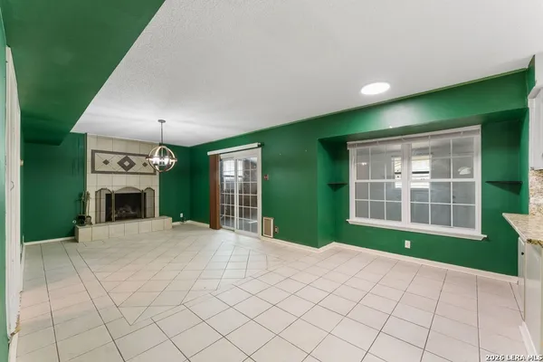 a view of outdoor space yard and porch