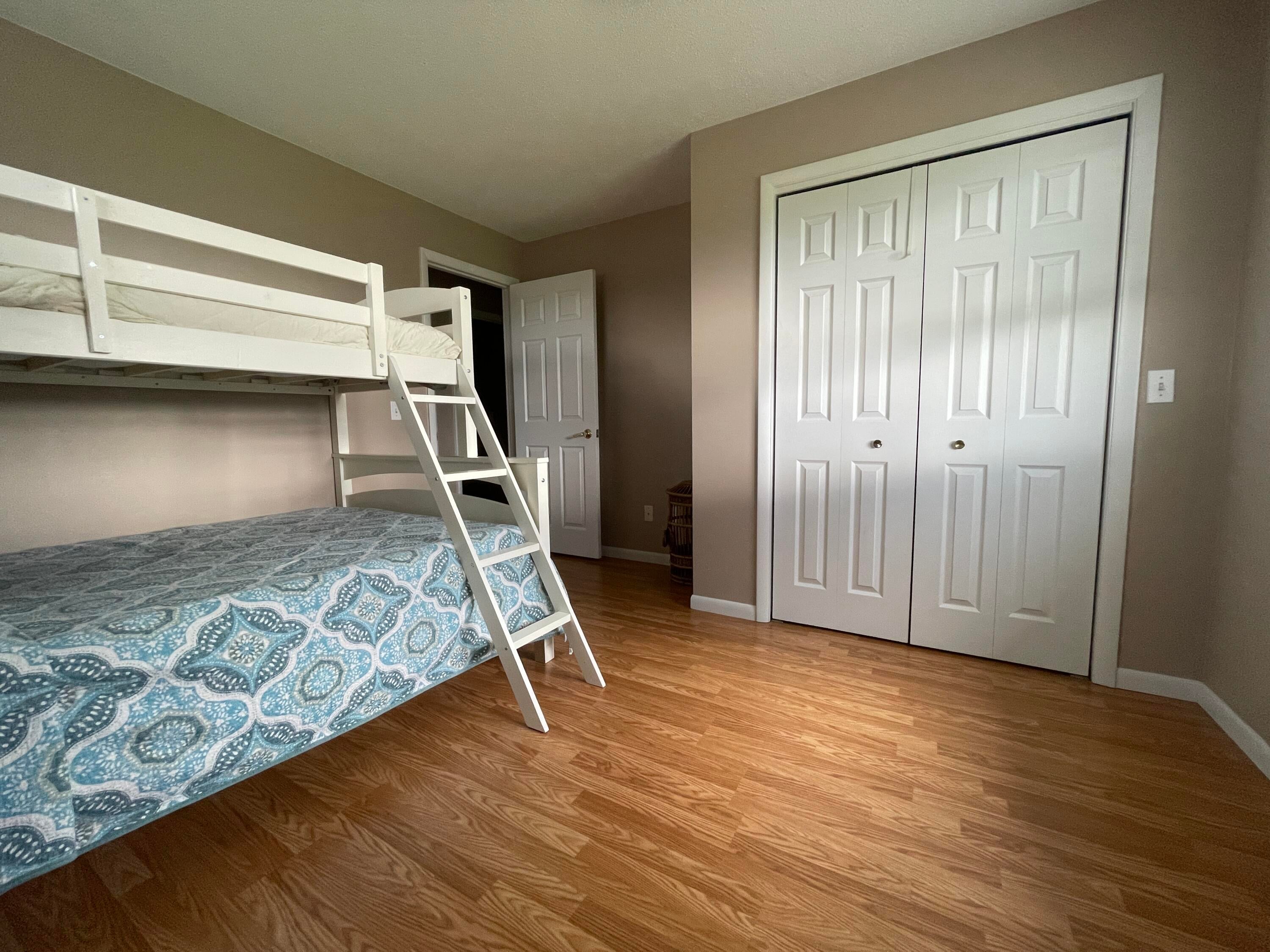 163 Riverside Drive Cheboygan, MI 49721 - Photo 27 of 41 Gallery Image 27
