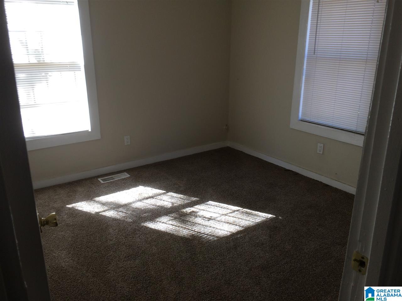 1204 Pineview Road Birmingham, AL 35228 - Photo 6 of 10
