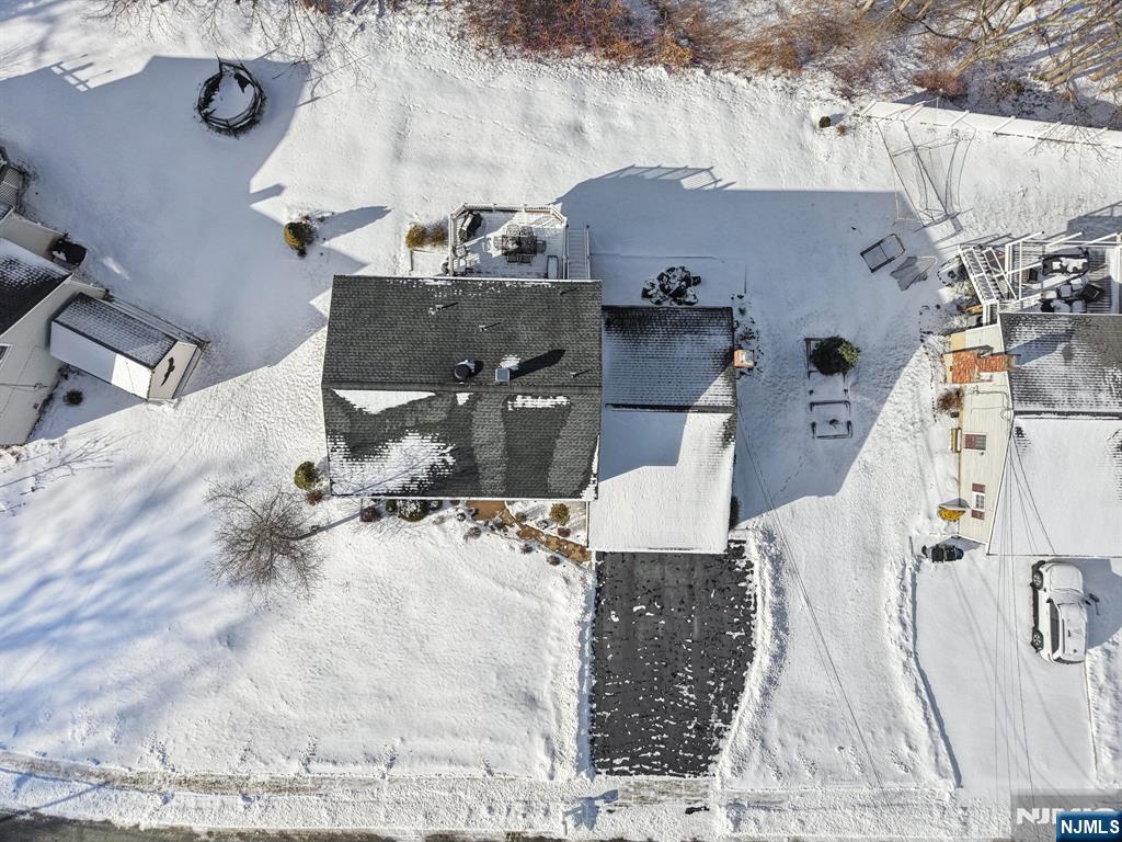 29 Joyce Drive Roxbury Township, NJ 07876 - Photo 30 of 31 an aerial view of a house