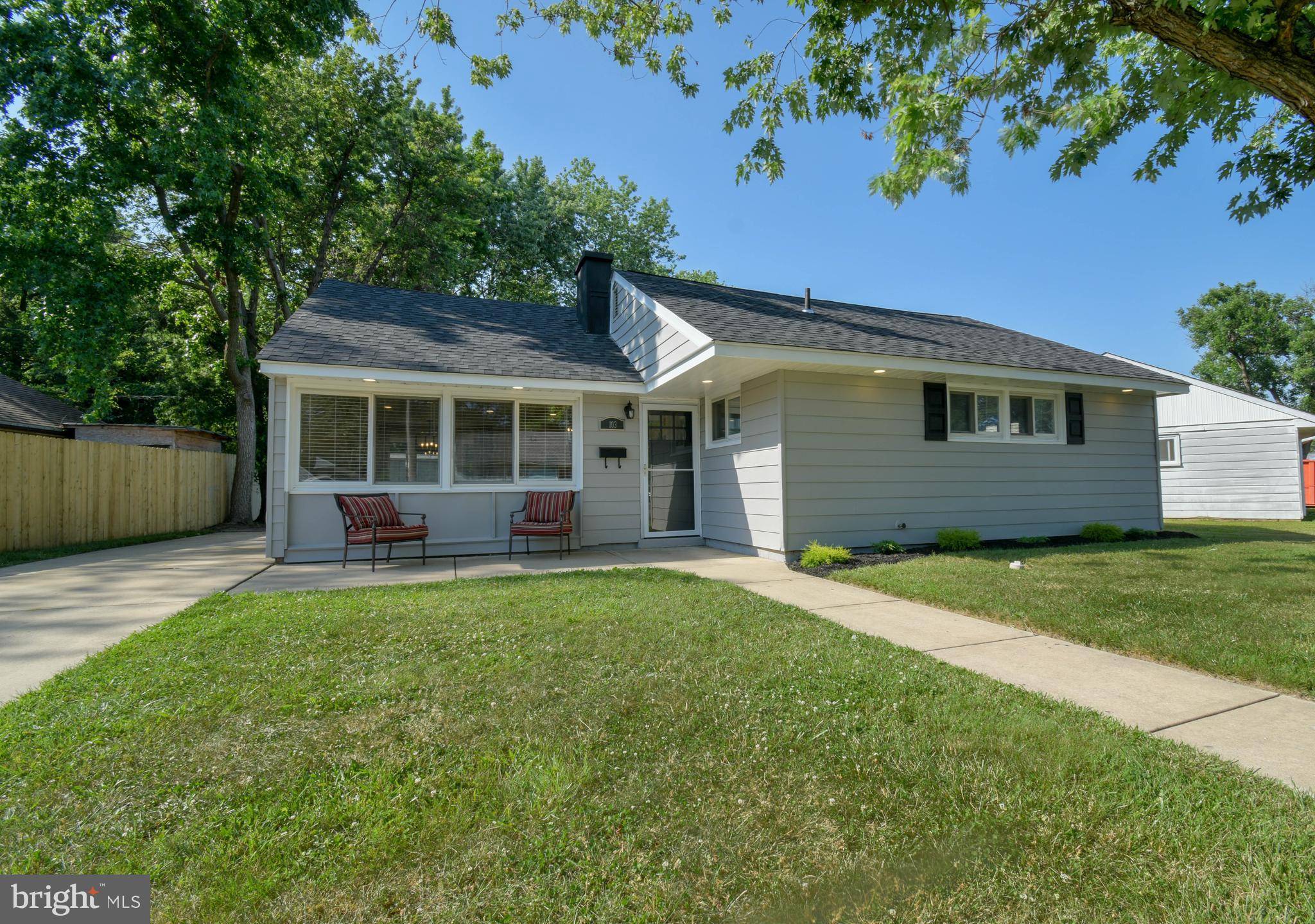 103 Louise Road New Castle, DE 19720 - Photo 1 of 19 Front