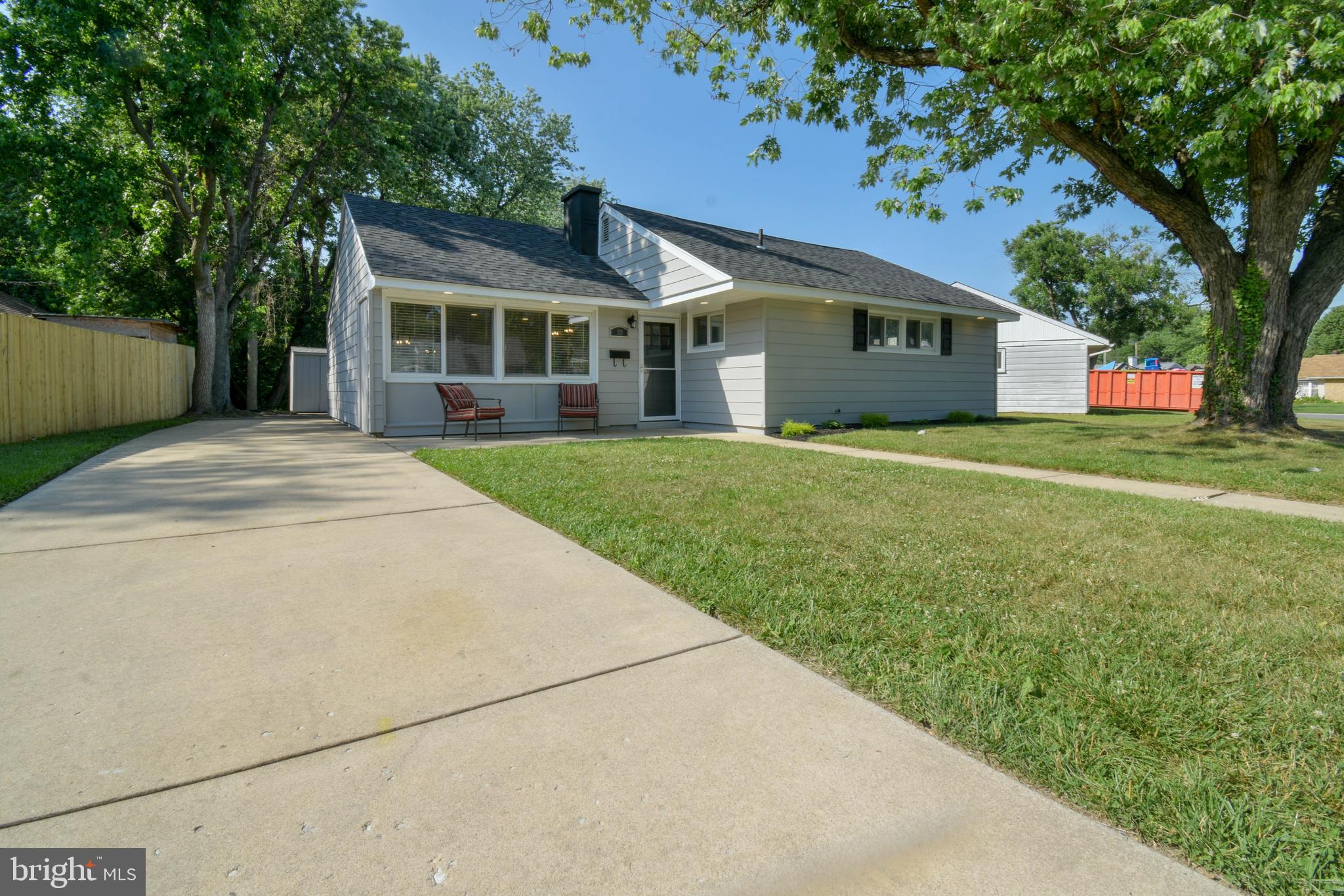 103 Louise Road New Castle, DE 19720 - Photo 16 of 19 Front with Driveway Parking