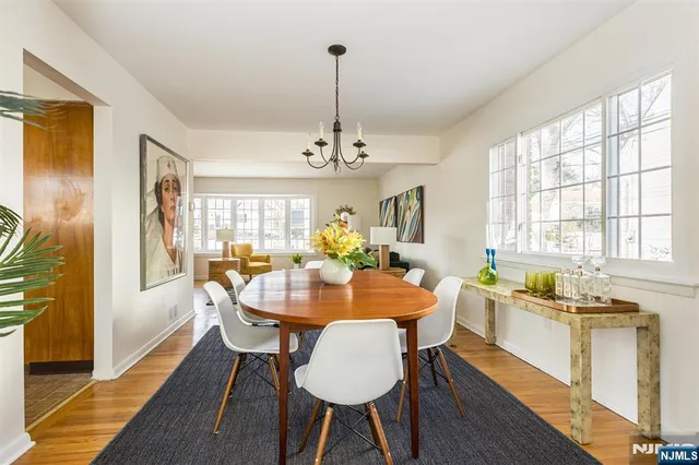 $899,000 | 9 Glenfield Road, Glen Ridge, NJ 07028