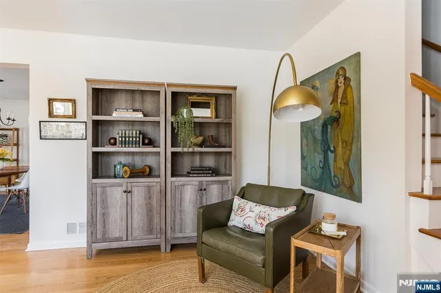 $899,000 | 9 Glenfield Road, Glen Ridge, NJ 07028