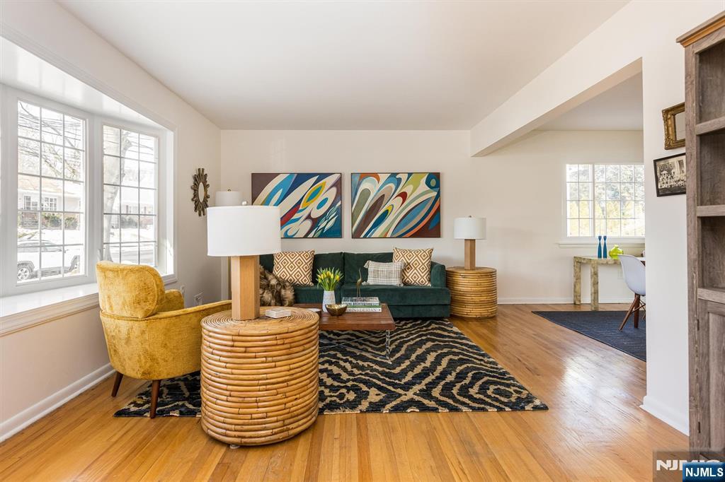 9 Glenfield Road Glen Ridge, NJ 07028 - Photo 10 of 45