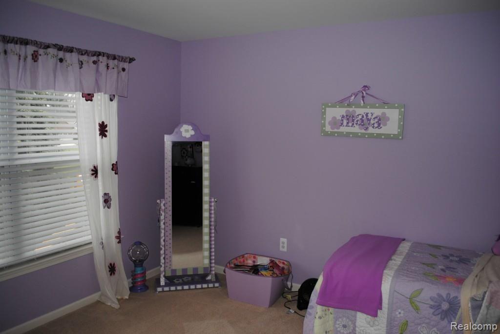 3271 Talbert Circle Rochester, MI 48307 - Photo 23 of 25 DSC_0804.jpg