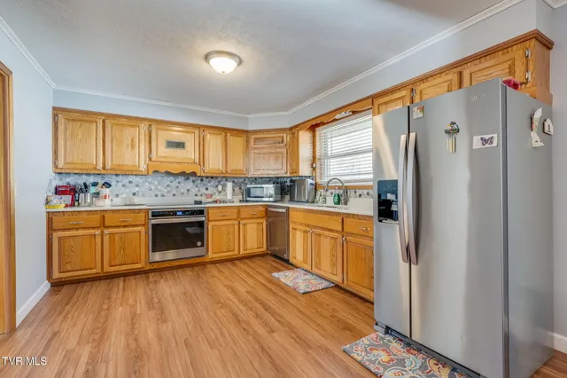 $350,000 | 186 Ridgewood Drive, Fort Blackmore, VA 24250