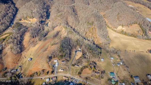 $350,000 | 186 Ridgewood Drive, Fort Blackmore, VA 24250