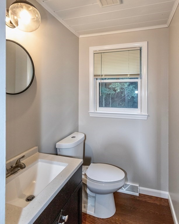 720 Russell Road, Unit B Westfield, MA 01085 - Photo 17 of 29