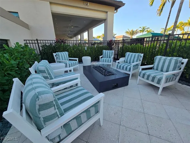 $725,000 | 20176 Camellia Crosse Lane, Estero, FL 33928