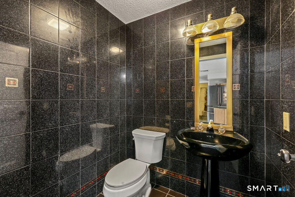 8 Pond View Road Bolton, CT 06043 - Photo 20 of 37 Gallery Image 20