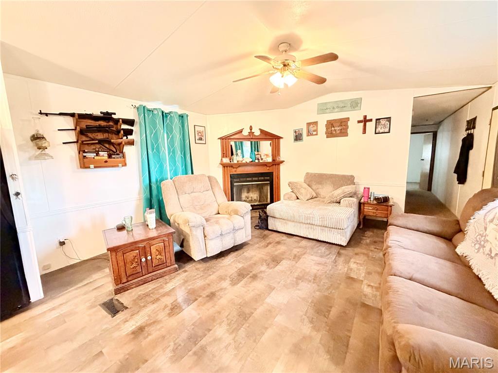 2809 County Road 115 Road Annapolis, MO 63620 - Photo 11 of 28