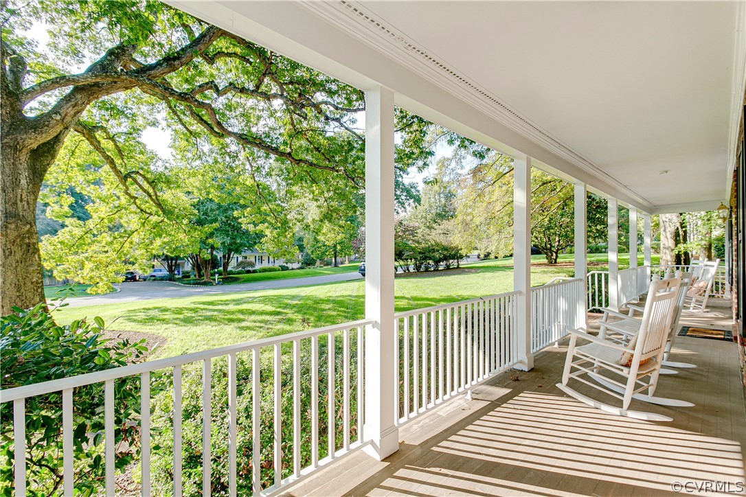 8902 Glenmore Road Henrico, VA 23229 - Photo 3 of 50 Gallery Image 3