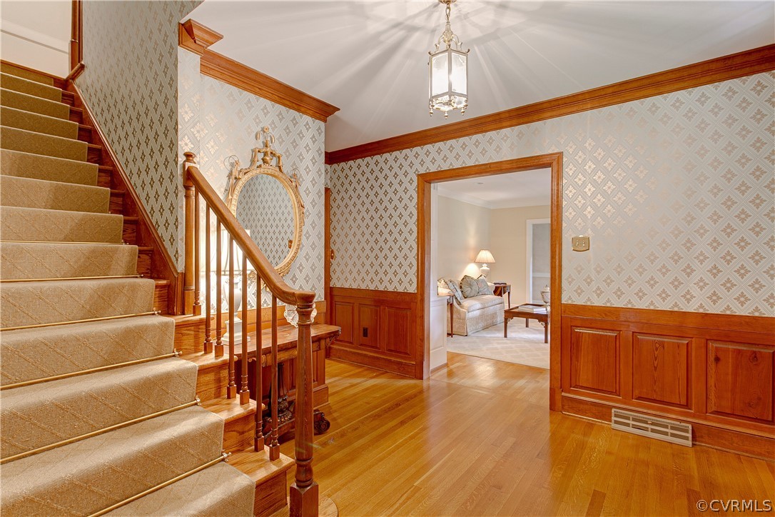 8902 Glenmore Road Henrico, VA 23229 - Photo 5 of 50 Gallery Image 5