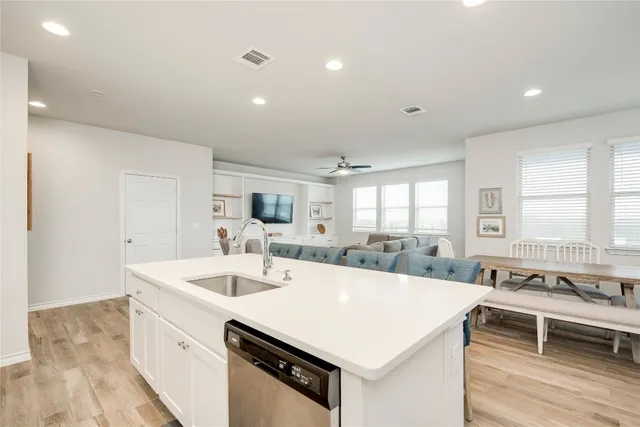 $2,300 | 11813 Caithness Way, Austin, TX 78653