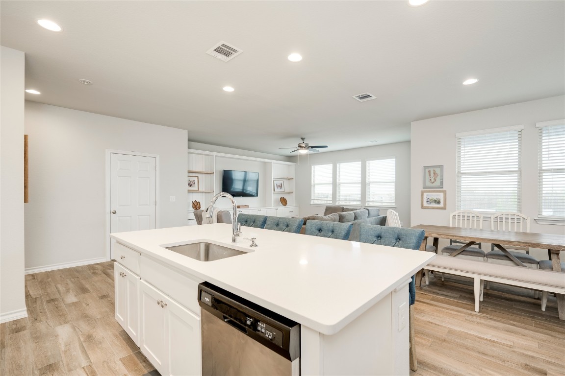 11813 Caithness Way Austin, TX 78653 - Photo 13 of 40