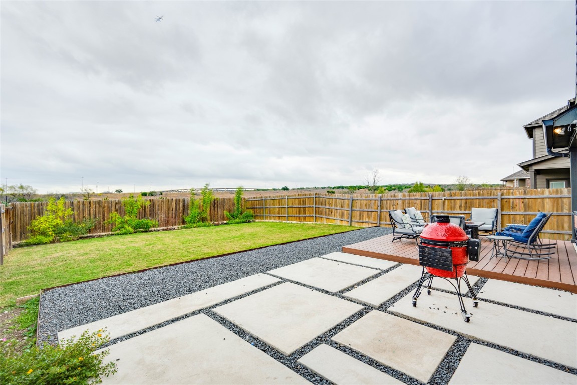 11813 Caithness Way Austin, TX 78653 - Photo 33 of 40