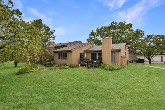 $344,900 | 3 Pilgrims Harbor, Unit A, Wallingford, CT 06492