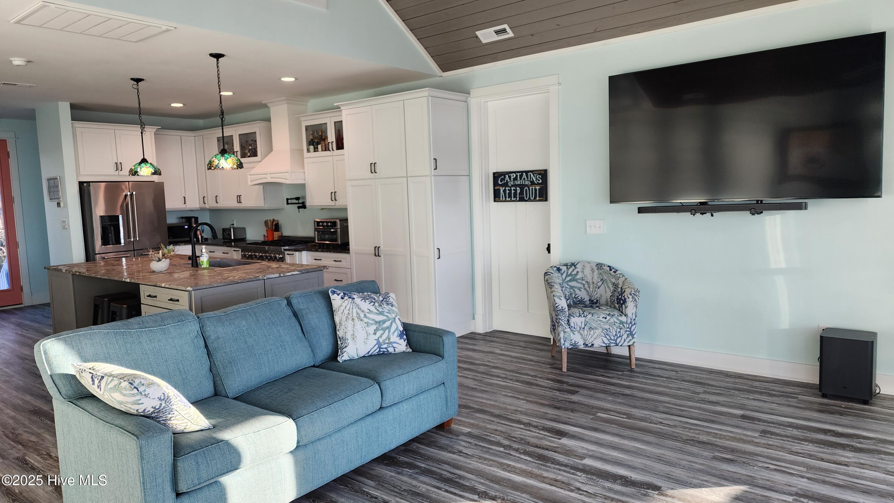 950 Crow Hill Road Beaufort, NC 28516 - Photo 23 of 85 20250128_164125