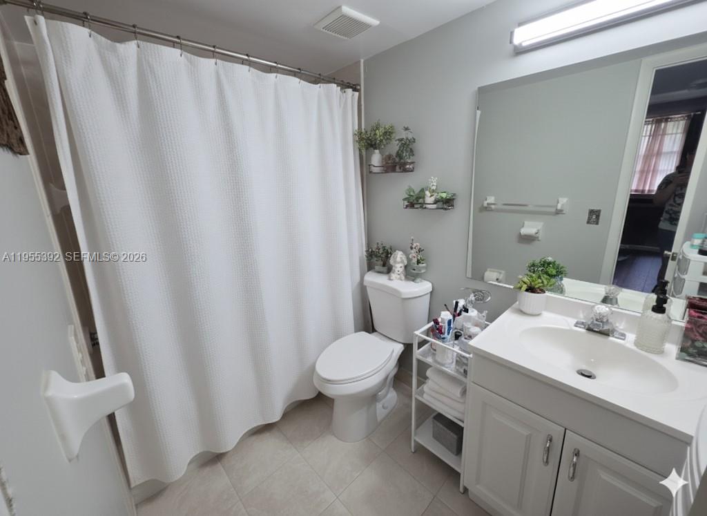 8301 Southwest 142nd Avenue, Unit C203 Miami, FL 33183 - Photo 6 of 8