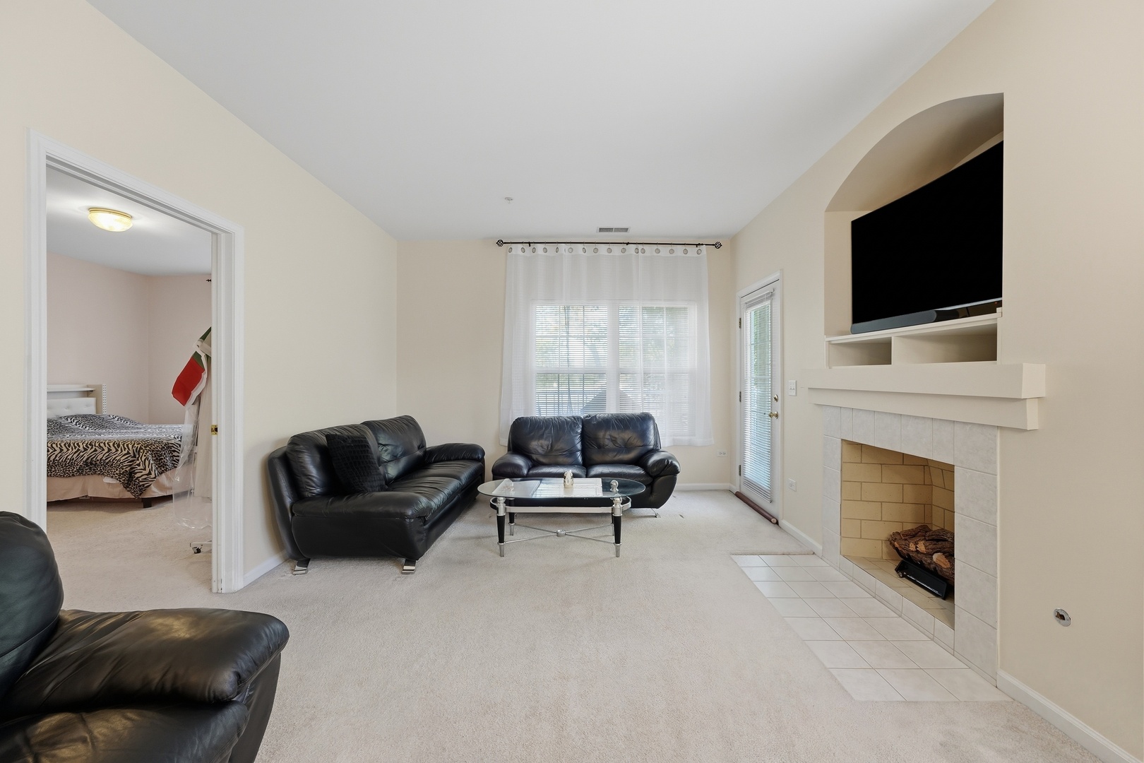 1267 West Lake Street, Unit 104 Addison, IL 60101 - Photo 5 of 29 Gallery Image 5