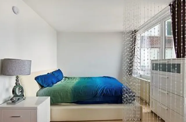 $4,600 | 322 West 57th Street, Unit 48F | Hell's Kitchen