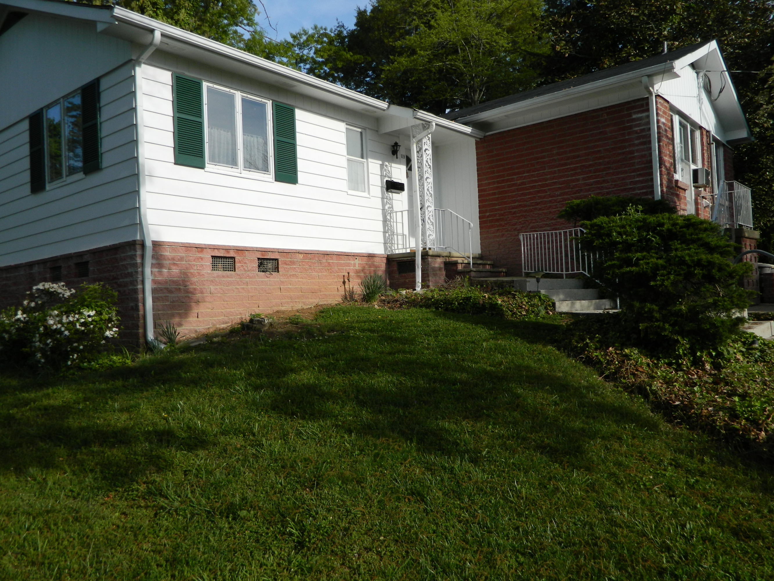 119 Kentucky Avenue Oak Ridge, TN 37830 - Photo 8 of 10 DSCN2215