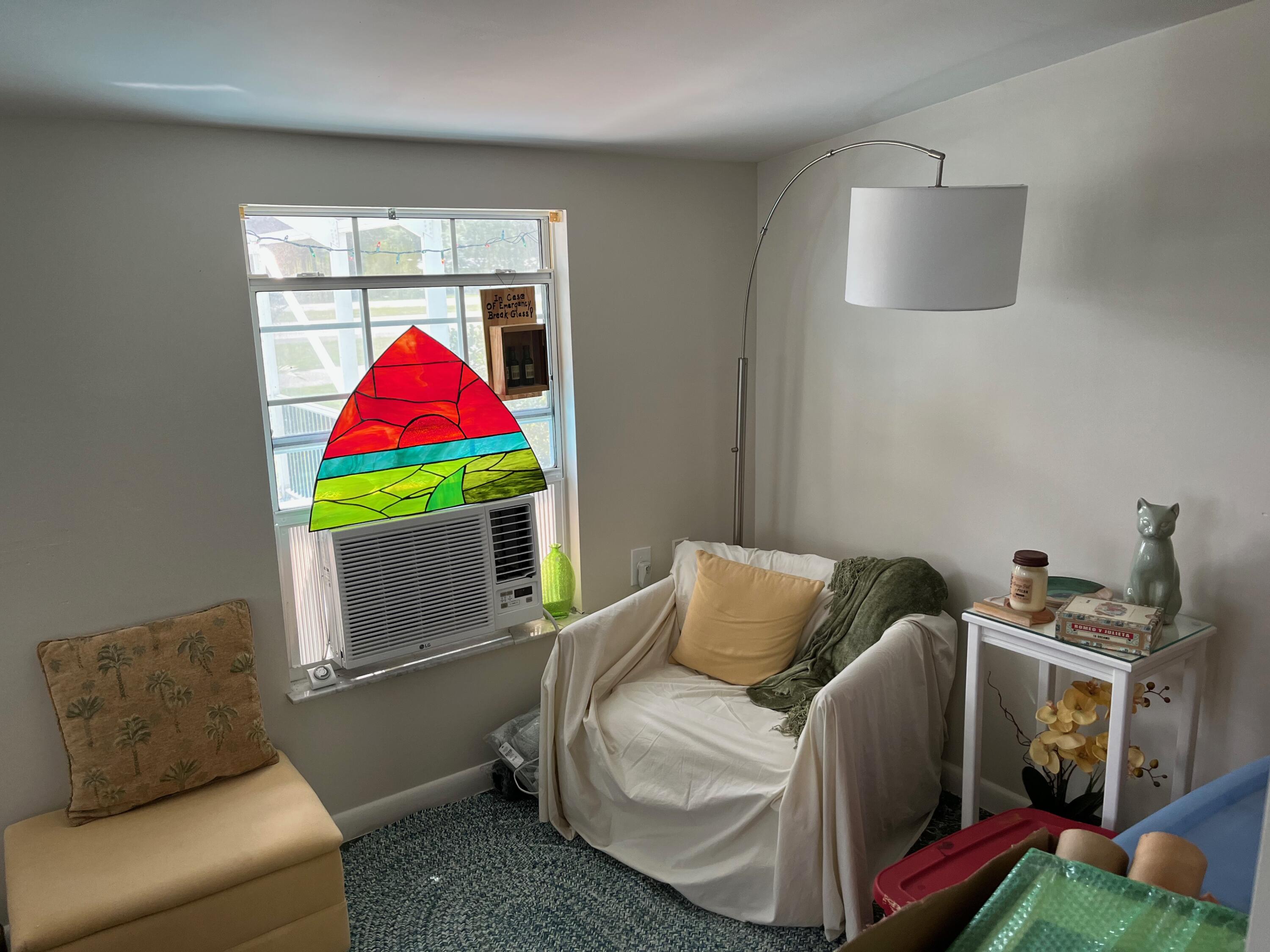 11516 Okeechobee Road Fort Pierce, FL 34945 - Photo 21 of 27 Living Room