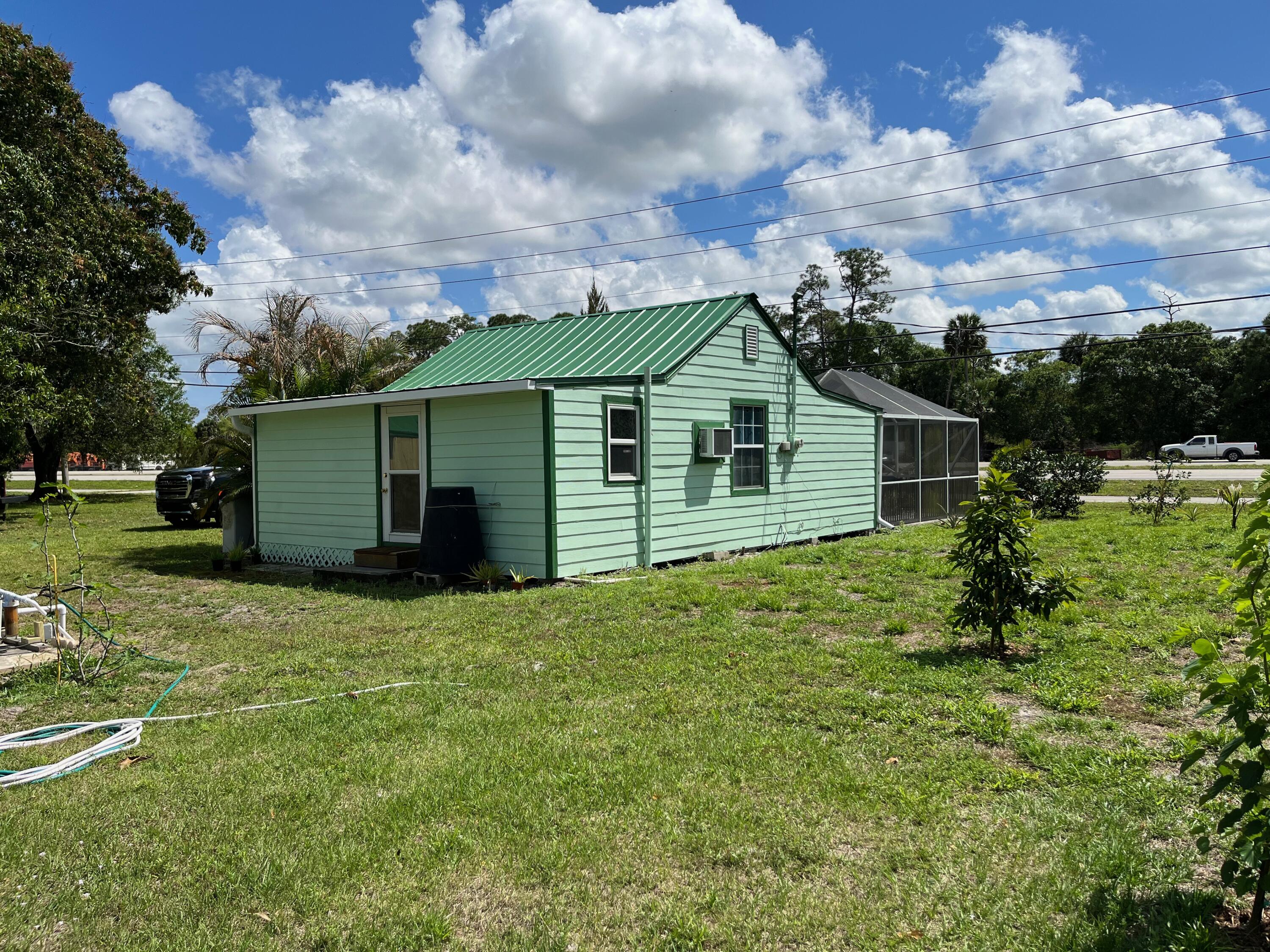 11516 Okeechobee Road Fort Pierce, FL 34945 - Photo 5 of 27 Southeast View