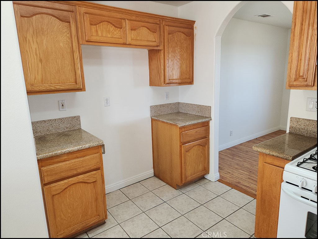 10685 Crystal Aire Road Pinon Hills, CA 92372 - Photo 25 of 47