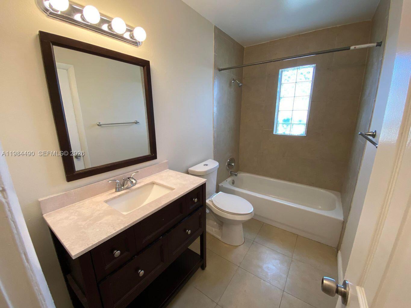 1528 S Avenue South Riviera Beach, FL 33404 - Photo 4 of 14