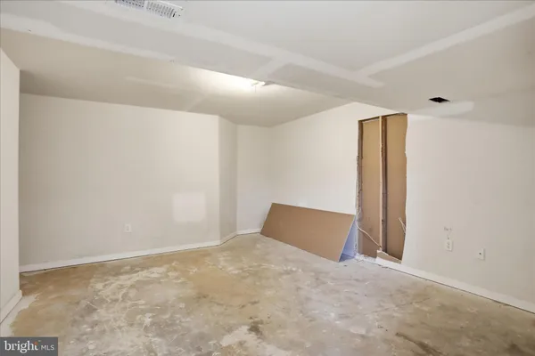 $3,000 | 117 Glen Ridge Road, Winchester, VA 22602