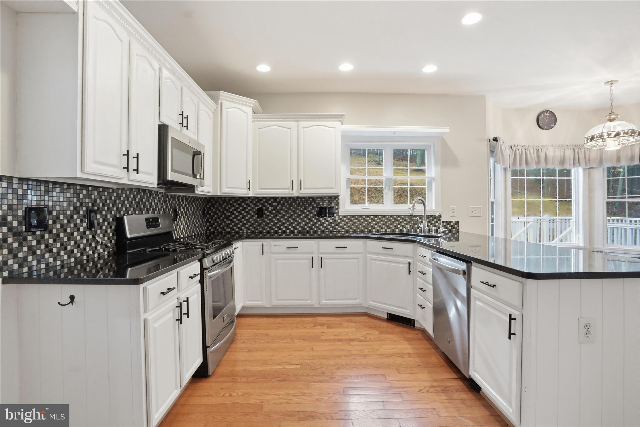 117 Glen Ridge Road Winchester, VA 22602 - Photo 5 of 34